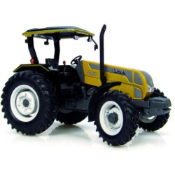 Valtra A850 traktor , Arany kiadás, (limitált) , UH4011