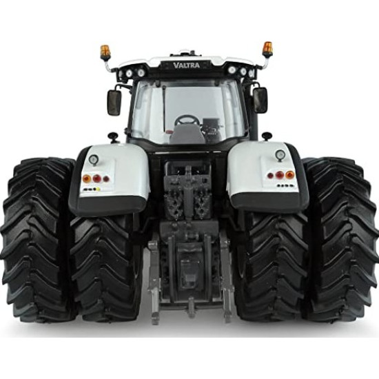 Valtra S 394 traktor , ikerabroncsokkal , UH5242